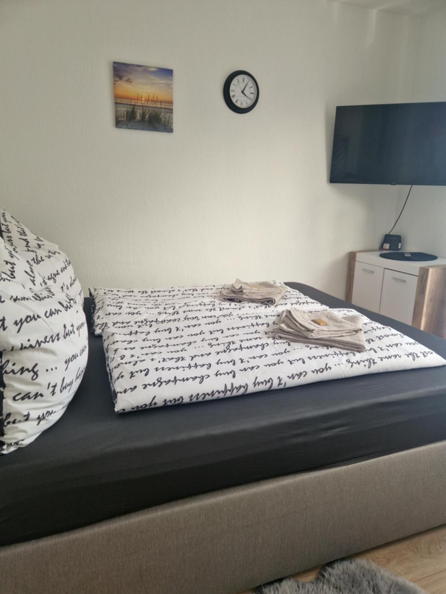 קרפלד M&Bluxux Apartaments מראה חיצוני תמונה